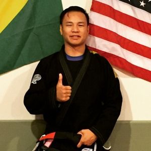 Meet your Posher, Lee